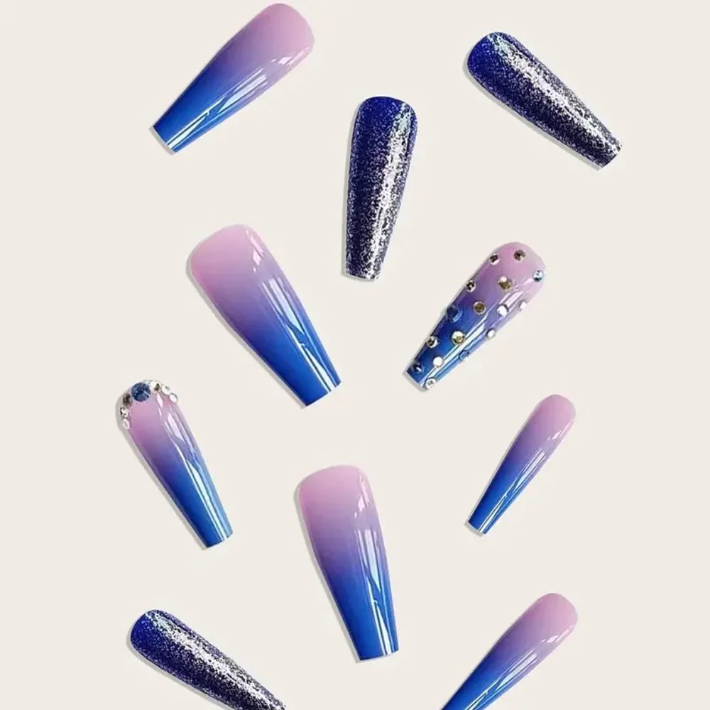 NWT Press On Nails Medium Coffin Fake Nails Gradient Blue Glue On Nails